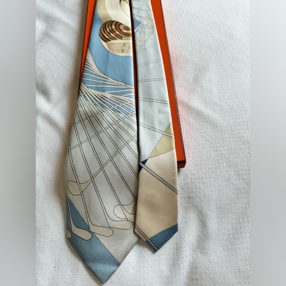 🎈Hermes Mens Tie - Picture 8 of 17